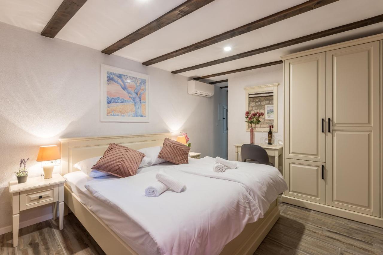 Old Town B&B Rooms Matusko Split Exterior foto
