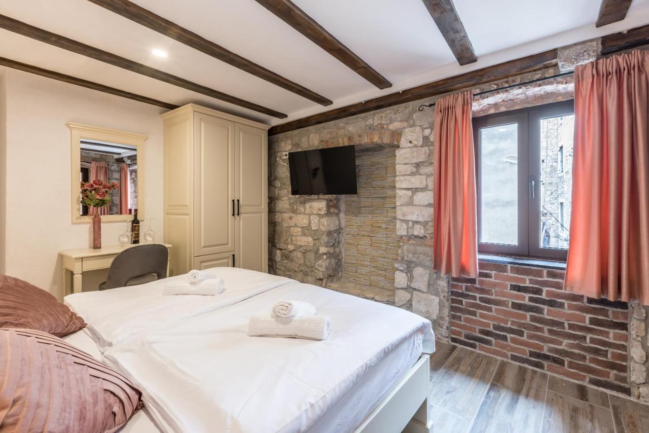Old Town B&B Rooms Matusko Split Exterior foto