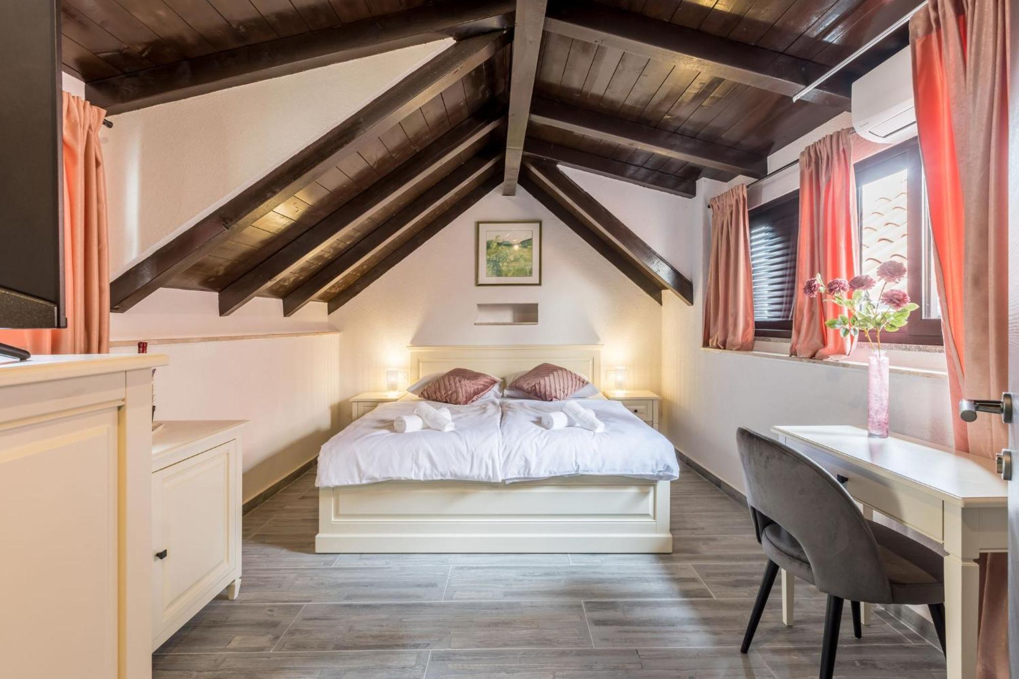 Old Town B&B Rooms Matusko Split Exterior foto